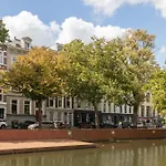 Westersingel Apartman